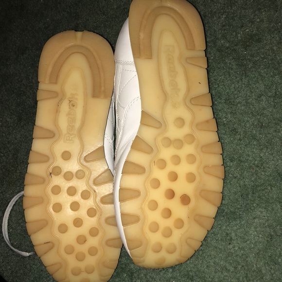 Classic Reeboks - Picture 3 of 3